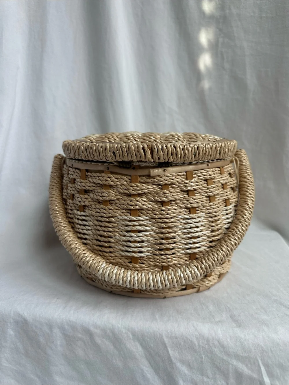 Vintage 1960s Woven Sewing Basket / Sewing Box Made in Japan | Floral Lining